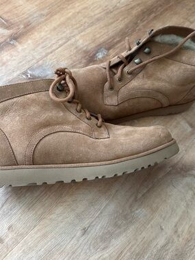 UGG Women's Chestnut Suede Lace-Up Winter Boot